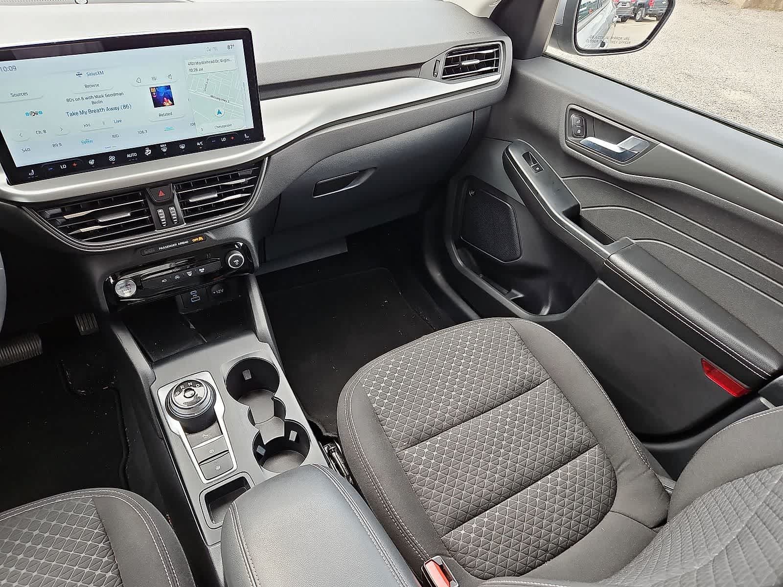 Used 2023 Ford Escape Active w/ Tech Pack #2 FWD image 4