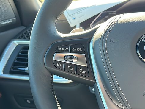 New 2026 BMW X5 sDrive40i image 19