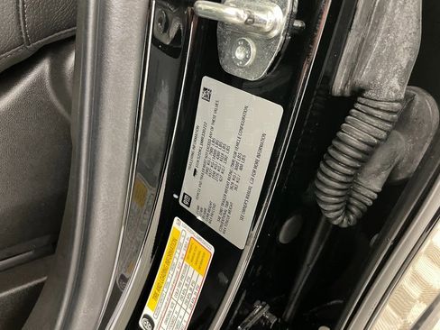 Used 2021 GMC Yukon Denali w/ Denali Ultimate Package image 39