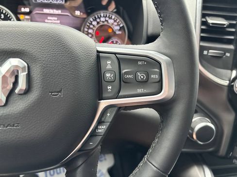 Used 2025 RAM 1500 Big Horn AWD/4WD image 65