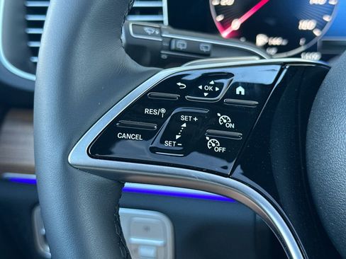 New 2025 Mercedes-Benz GLE 450 GLE 450 image 27
