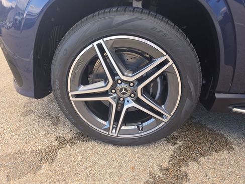 New 2026 Mercedes-Benz GLS 450 4MATIC image 27