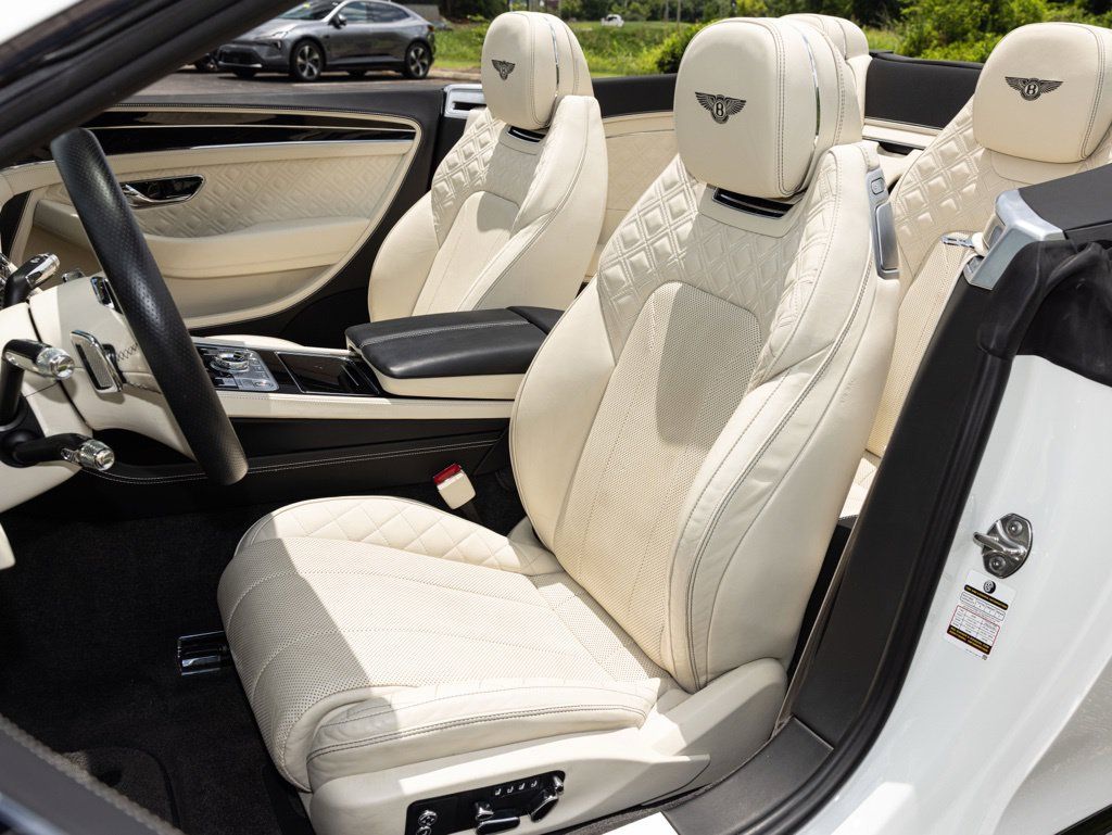 Used 2020 Bentley Continental GT AWD/4WD image 28