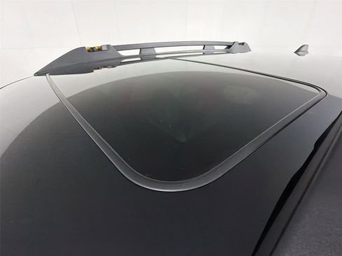 Used 2024 Subaru Outback Wilderness image 14