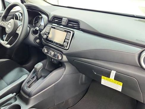Used 2025 Nissan Versa S w/ Trunk Package FWD image 22