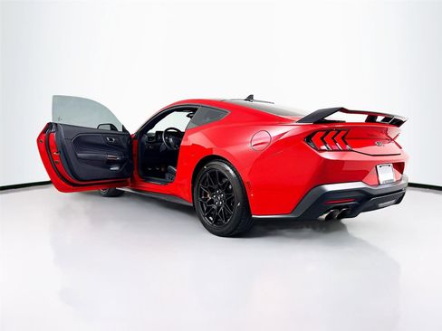 Used 2024 Ford Mustang GT Premium w/ GT Performance Package RWD image 40