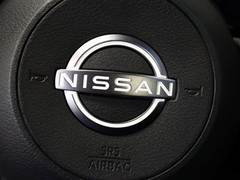 Used 2022 Nissan Pathfinder Platinum w/ Cargo Package image 42