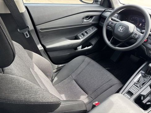 Used 2025 Honda Accord SE image 14