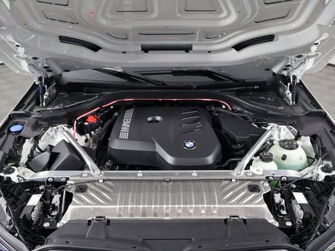 New 2026 BMW X3 xDrive30 w/ Premium Package AWD/4WD image 9