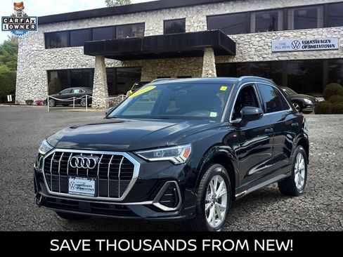 Used 2025 Audi Q3 2.0T Premium AWD/4WD image 2