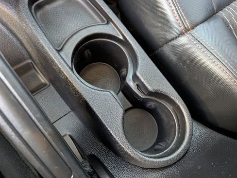 Used 2012 Jeep Wrangler Sahara image 30