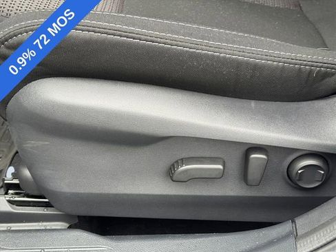 Certified 2025 Subaru Outback Premium w/ Popular Package #1A image 12