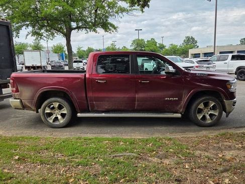 Used 2020 RAM 1500 Laramie AWD/4WD image 2