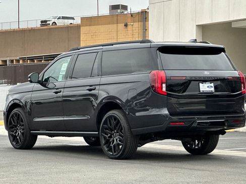 New 2026 Ford Expedition Max Platinum w/ Stealth Performance Package AWD/4WD image 5