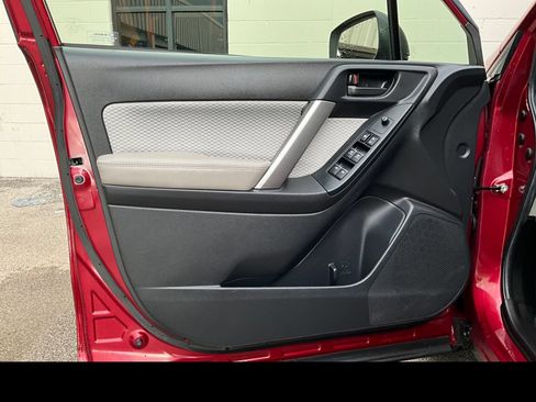 Used 2018 Subaru Forester 2.5i w/ Alloy Wheel Package AWD/4WD image 23