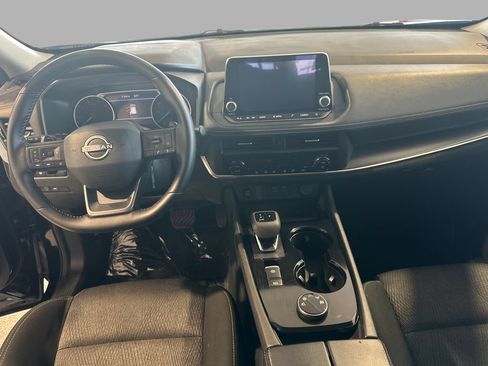 Used 2025 Nissan Rogue SV AWD/4WD image 30