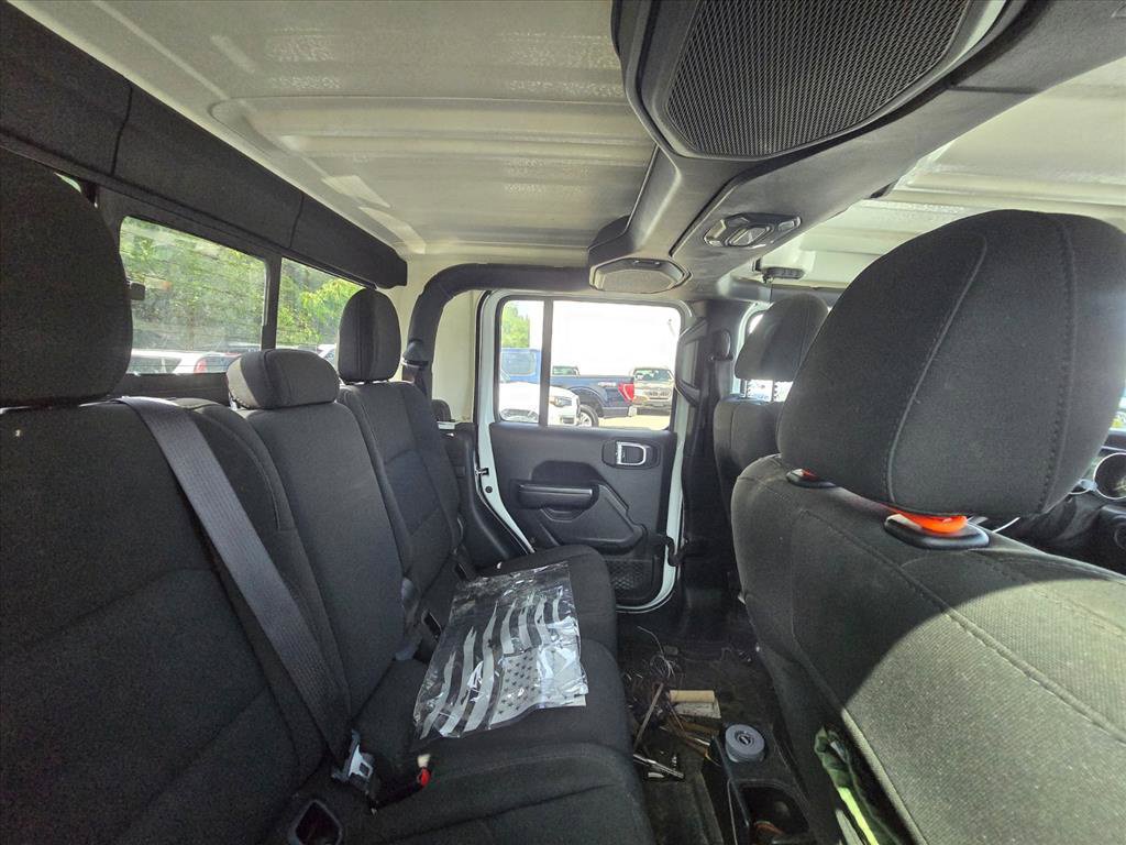 Used 2020 Jeep Gladiator Sport AWD/4WD image 6