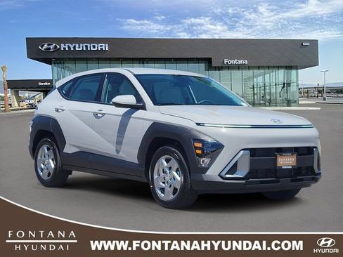 New 2027 Hyundai Kona SE FWD image 1
