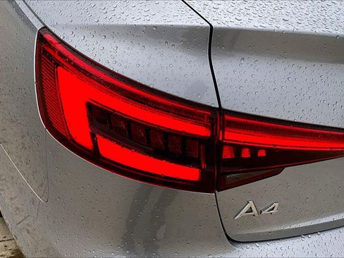 Used 2017 Audi A4 2.0T Premium image 24