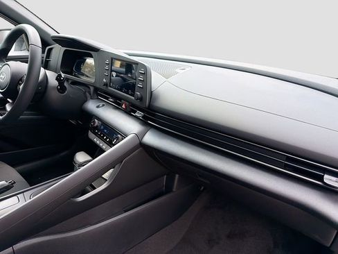 New 2026 Hyundai Elantra Sport FWD image 28