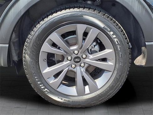 Certified 2024 Ford Explorer XLT w/ Equipment Group 202A image 9