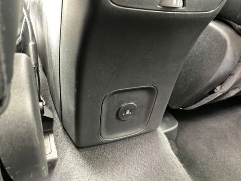 Used 2023 Ford Escape Platinum image 19