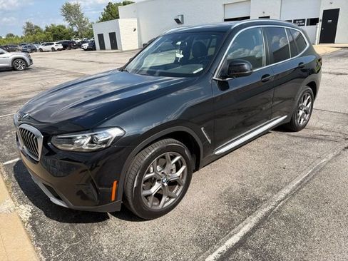Used 2022 BMW X3 xDrive30i w/ Premium Package 2 (ZPA) AWD/4WD image 2