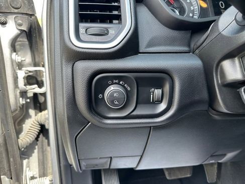 Used 2024 RAM 2500 Big Horn image 21