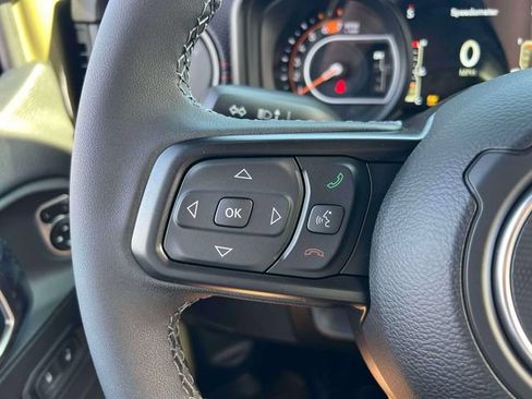 New 2026 Jeep Wrangler Unlimited Rubicon AWD/4WD image 10