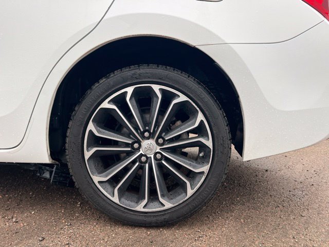 Used 2015 Toyota Corolla S FWD image 13