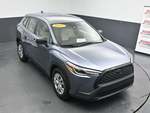Used 2023 Toyota Corolla Cross L image 24