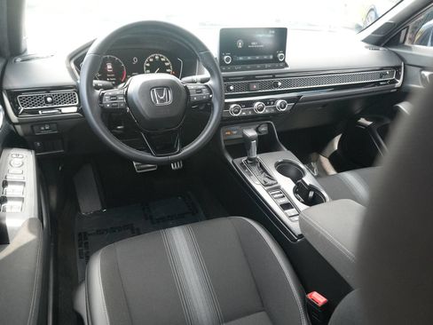 Used 2025 Honda Civic Sport image 25