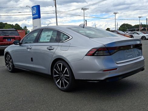 New 2025 Honda Accord Touring image 4