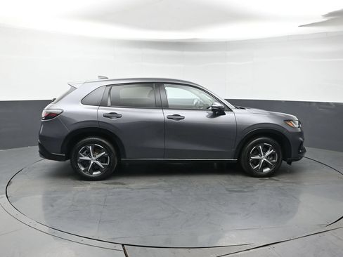 Used 2024 Honda HR-V EX-L image 7