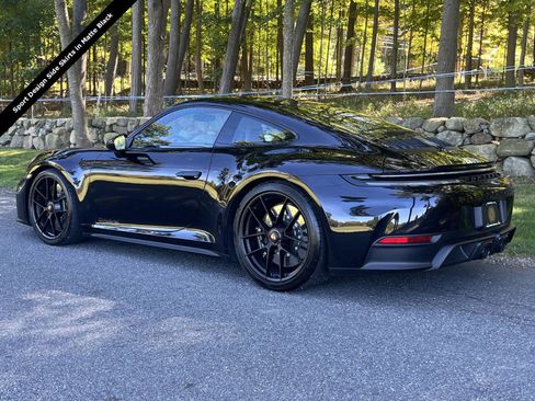 Used 2025 Porsche 911 Carrera 4 GTS image 30