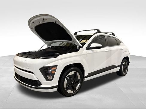 Used 2024 Hyundai Kona SEL image 14