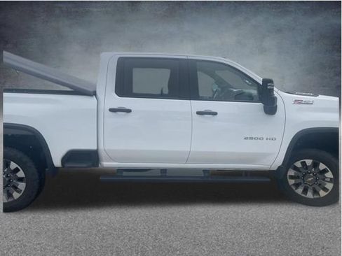 Used 2024 Chevrolet Silverado 2500 Custom w/ Custom Value Package AWD/4WD image 13