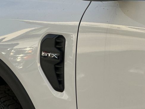 New 2025 Ford Ranger XL image 29