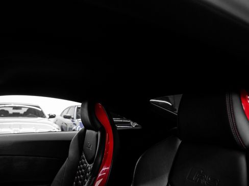 Used 2019 Audi TT RS w/ Technology Package image 38