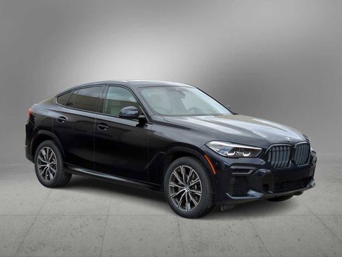 Certified 2023 BMW X6 xDrive40i w/ M Sport Package image 2