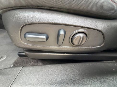 Certified 2023 Chevrolet TrailBlazer RS image 7