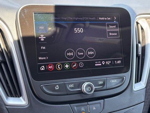 Used 2023 Chevrolet Malibu LT FWD image 25