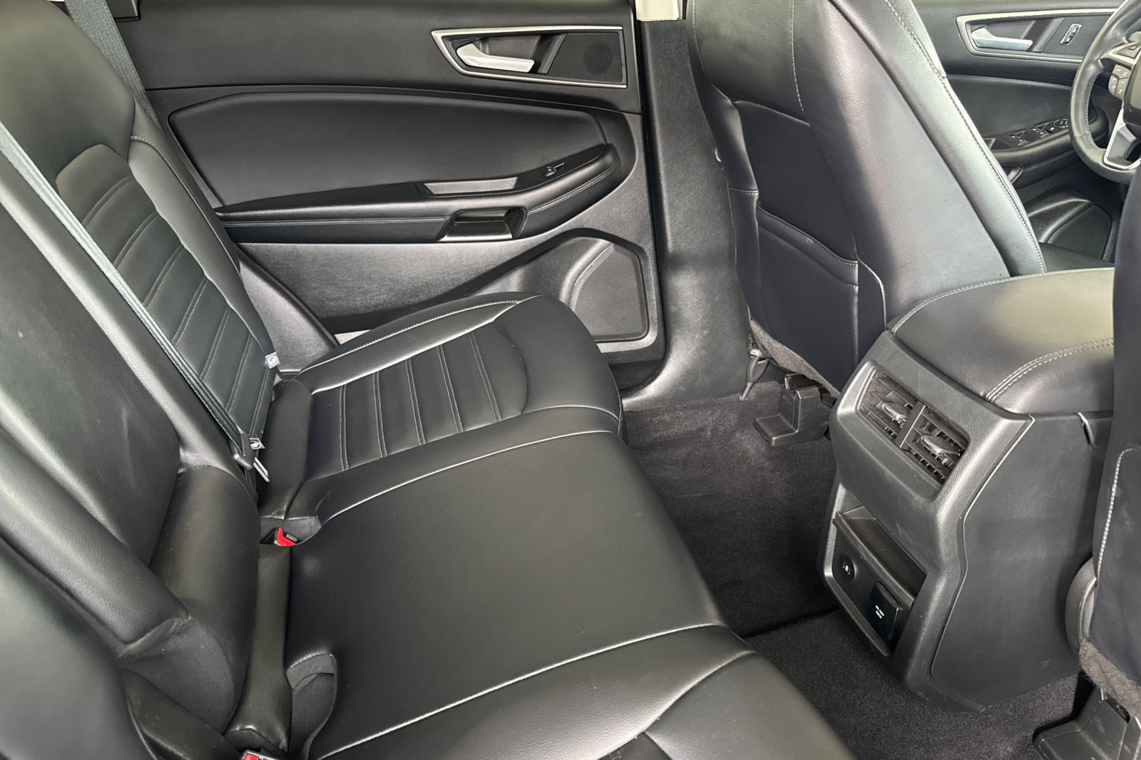 Used 2023 Ford Edge SEL w/ Convenience Package AWD/4WD image 19