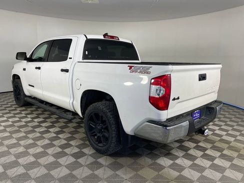 Used 2020 Toyota Tundra SR5 w/ SR5 Upgrade Package AWD/4WD image 14