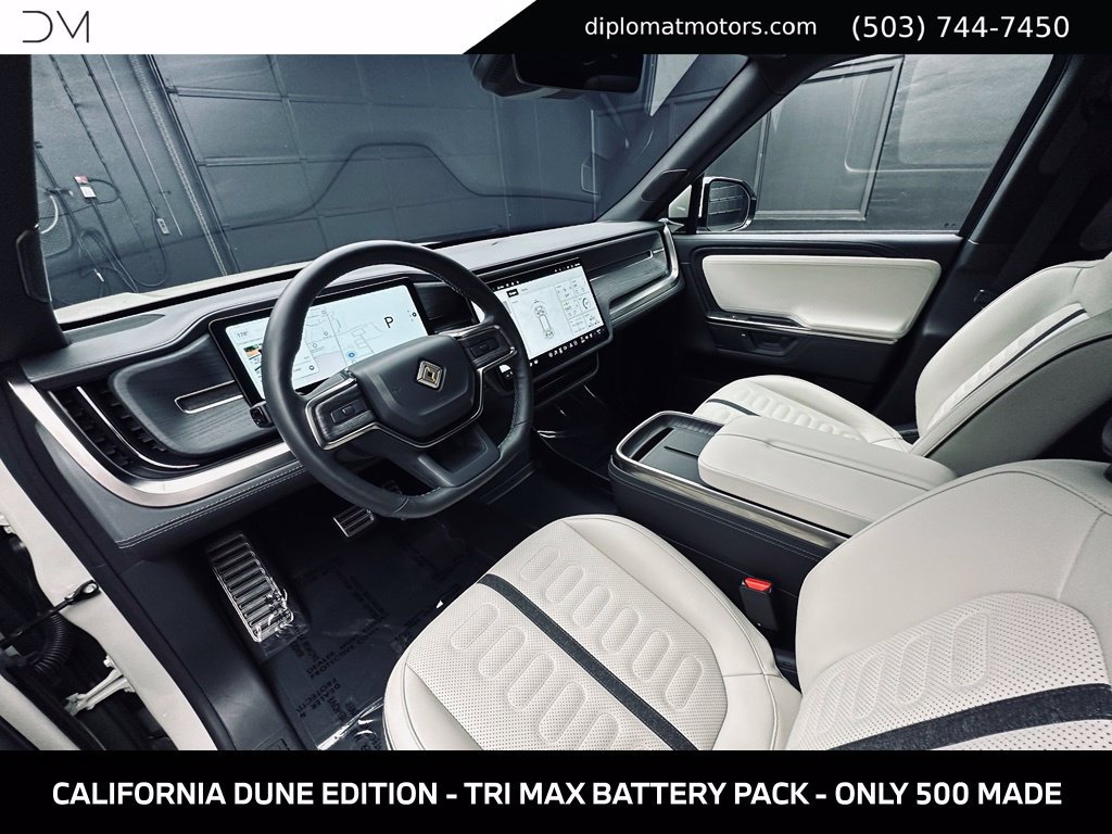 Used 2025 Rivian R1S Adventure Tri AWD/4WD image 16