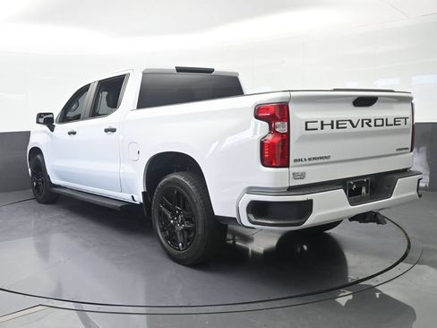 Used 2023 Chevrolet Silverado 1500 Custom RWD image 4