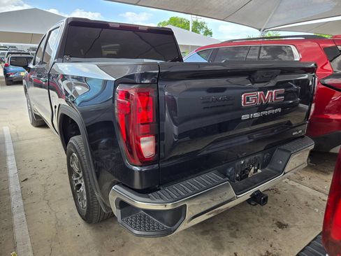 Certified 2023 GMC Sierra 1500 SLE RWD image 6