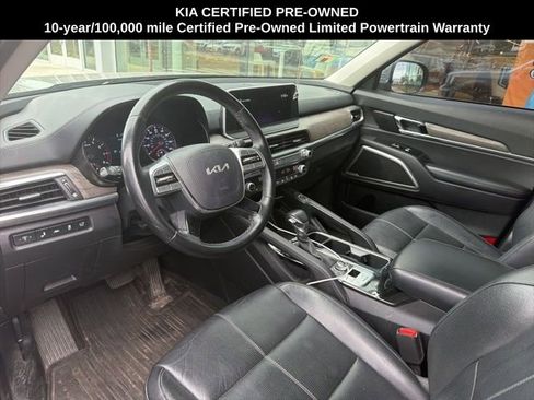 Certified 2022 Kia Telluride EX w/ EX Premium Package AWD/4WD image 8