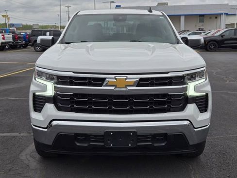 Used 2023 Chevrolet Silverado 1500 LT w/ Z71 Off-Road Package AWD/4WD image 8