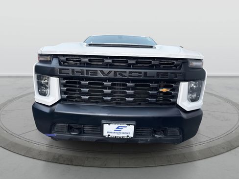 Used 2022 Chevrolet Silverado 2500 W/T image 2